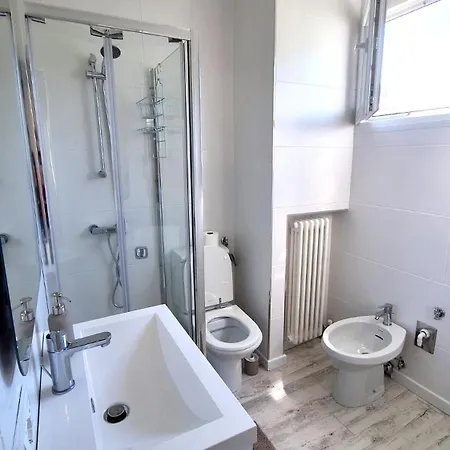 Flat In Near Train Station Apartment Treviso